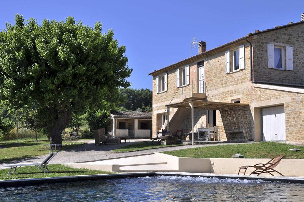 Tuttaterra Guest House Serra San Quirico Bagian luar foto